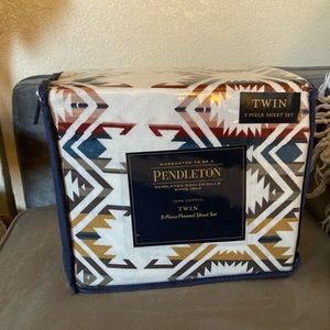 Pendleton 3 piece twin sheet set 💯 cotton BRAND NEW!